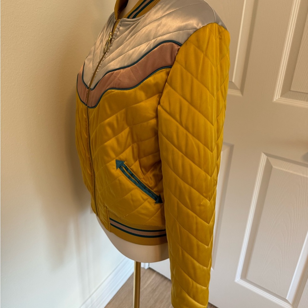 Classic Rock Couture Size Medium Yellow Quilted rising sun Women's Jacket - Picture 6 of 16